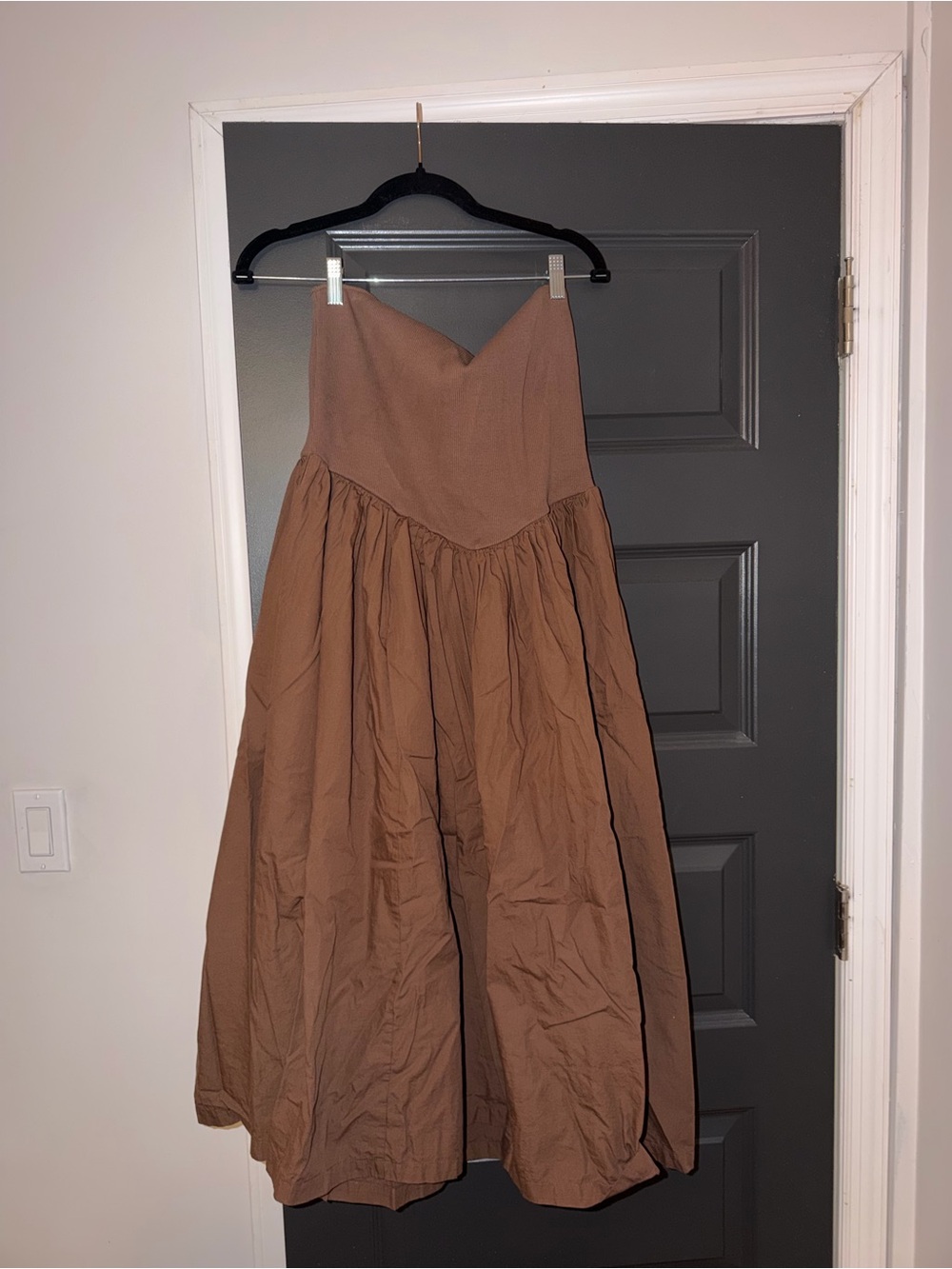 Anthropologie Brown fitted bodice billowy midi dress